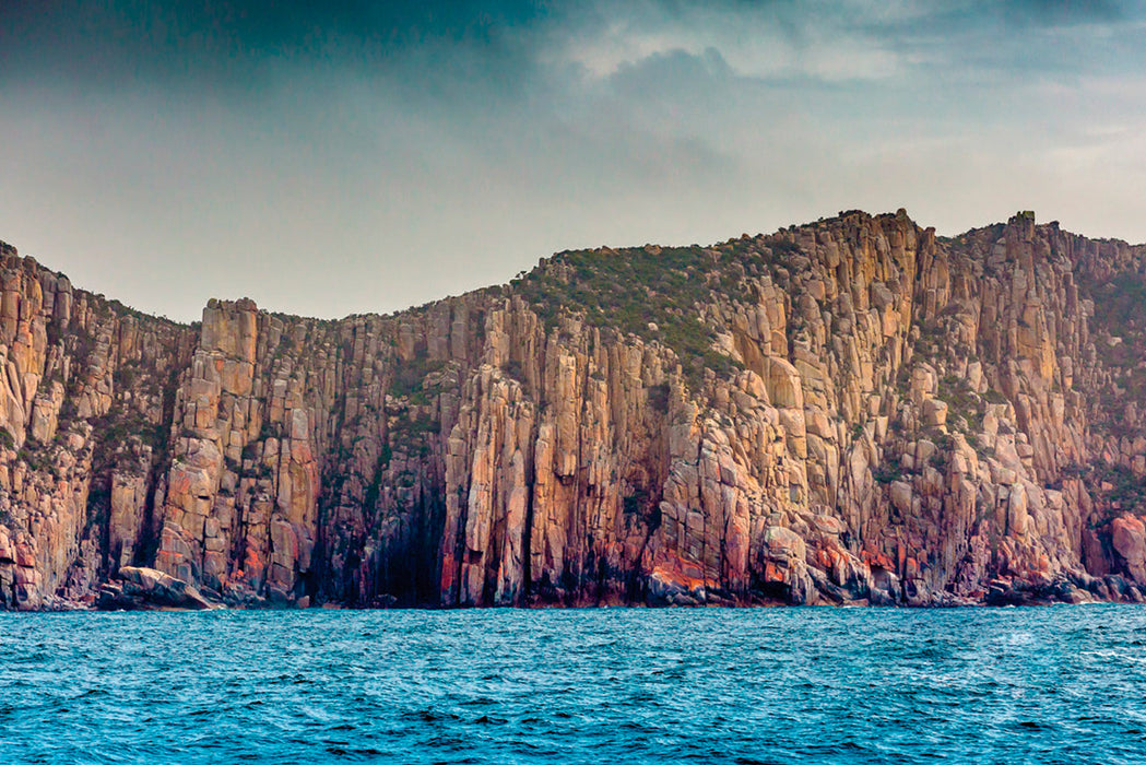 Wineglass Bay Cruises - Sky Lounge For Adults Only