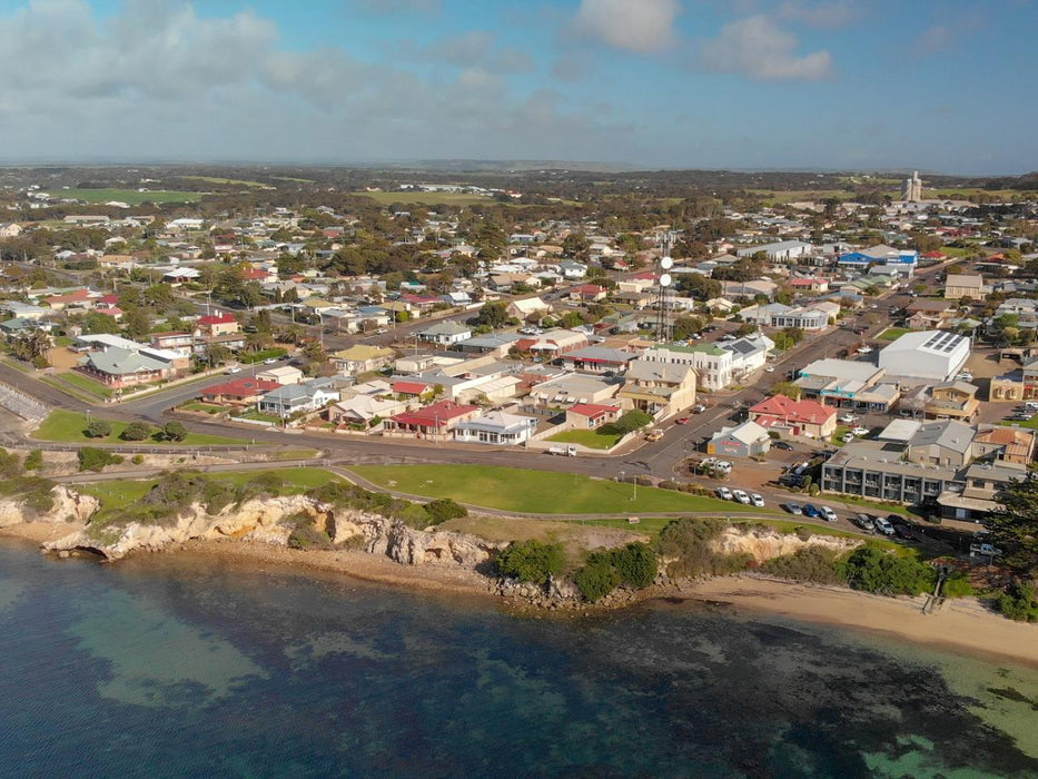 Private Coach - A Taste Of Kangaroo Island 24 Seater