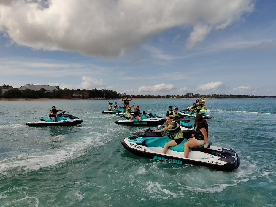 Thunderball Shipwreck Tour