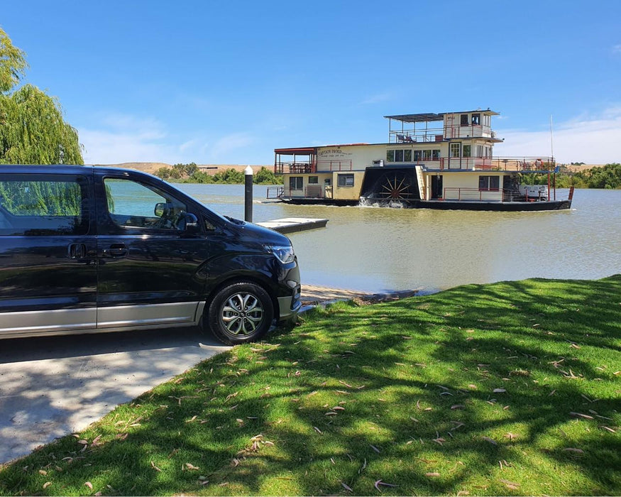 Paddle Boat Lunch Cruise & Hahndorf-Adelaide Hills Tour