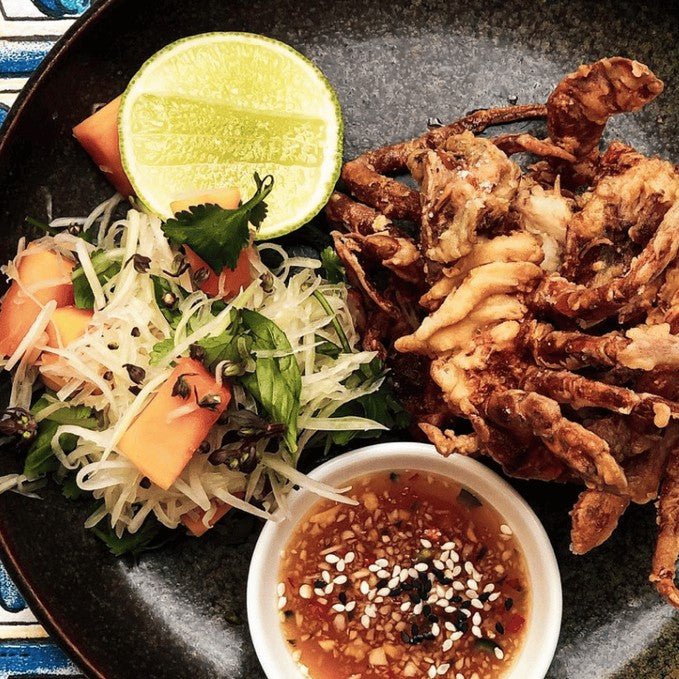 A Grand Tapas & Wine Signature At Casablabla Multicultural Tapas Lounge Bar - We Wander