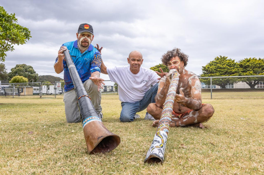 Didgeridoo And Dance Workshop & Performance With Nigel Stewart Of Bunitch Dreaming - We Wander