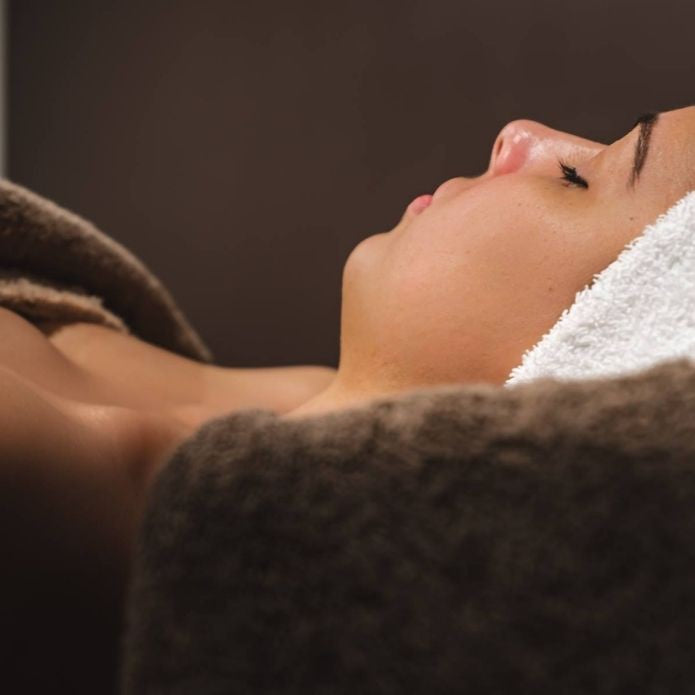 Mini Facial & Hand Ritual At Seasons5 Resort