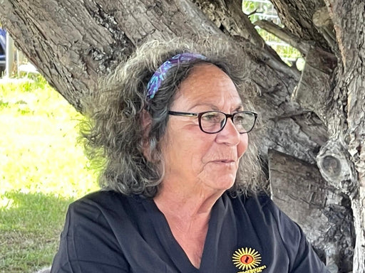 Storytelling With Yuin Elder Vivian Mason From Gnarl Cultural Tours - We Wander