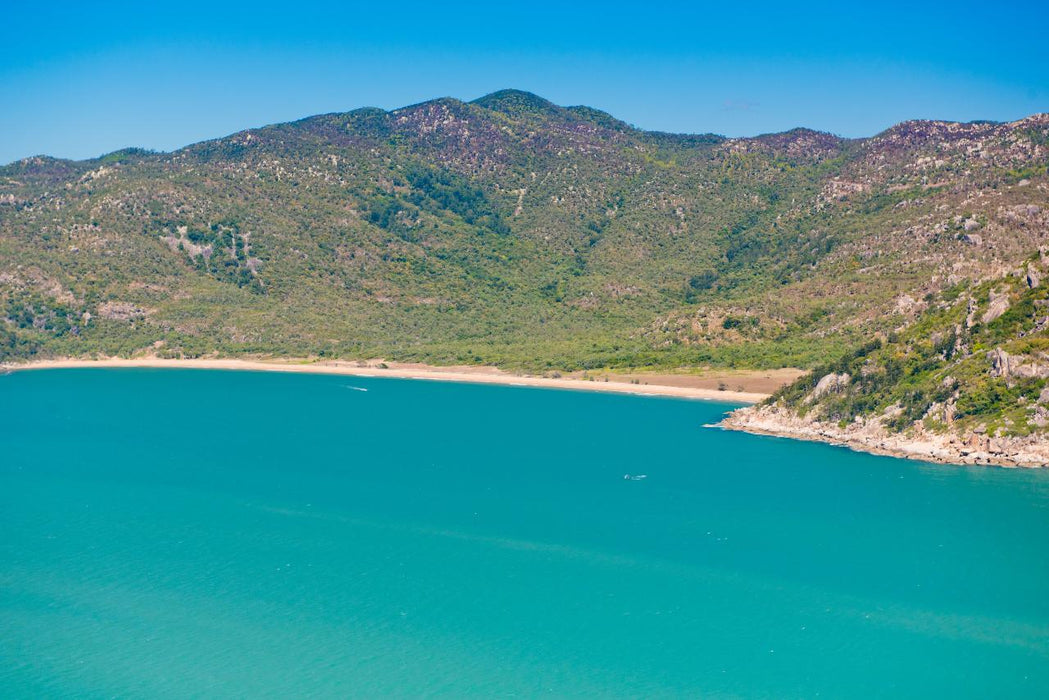 Cape Cleveland Scenic Flight