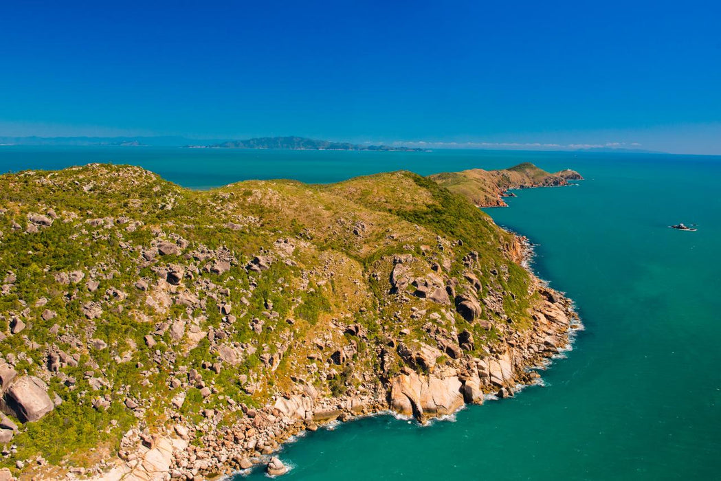 Cape Cleveland Scenic Flight